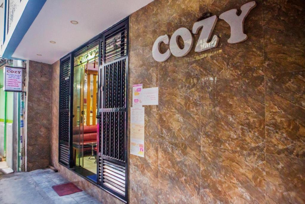 Hotel Cozy Хошимин Екстериор снимка